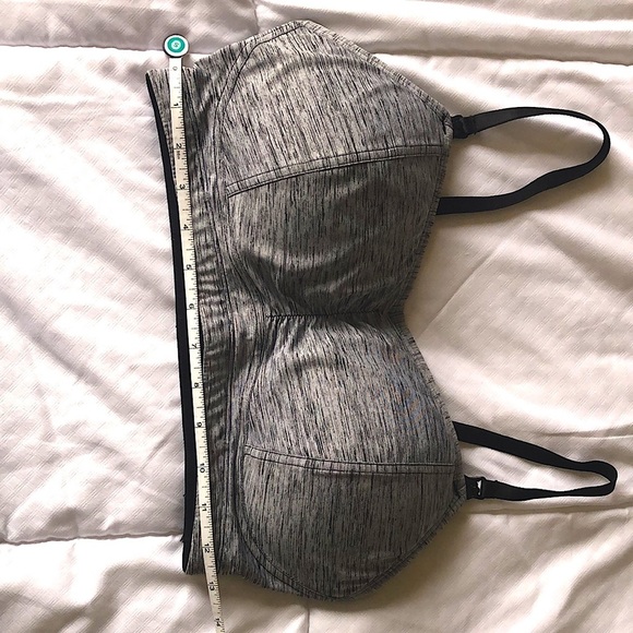 Padded Light Support Sports Bra Grey Size Medium B/C Cup Adjustable Straps ECU - Picture 6 of 6